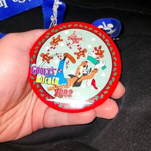 Vintage Disney Red and Green Goofy's Kitchen Holiday Brooch 2002